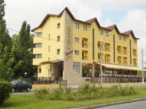 Hotel Diplomat Bukarest Exteriör bild