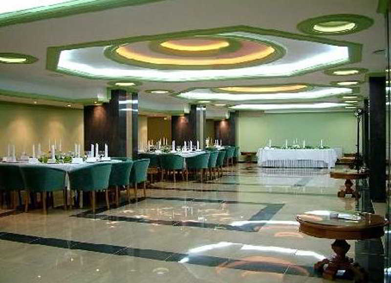 Hotel Diplomat Bukarest Restaurang bild