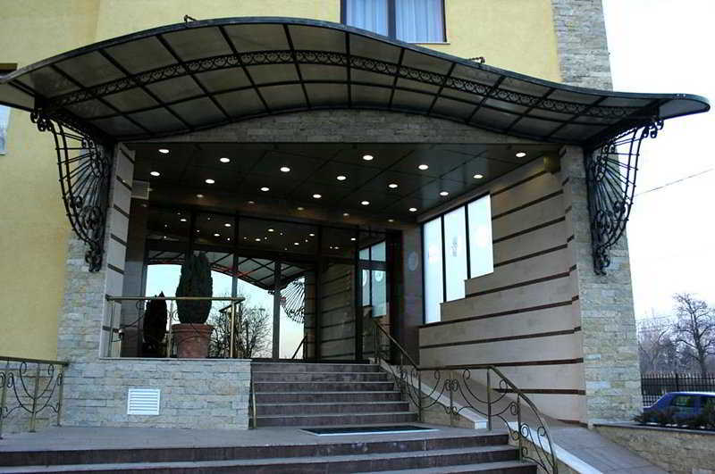Hotel Diplomat Bukarest Exteriör bild